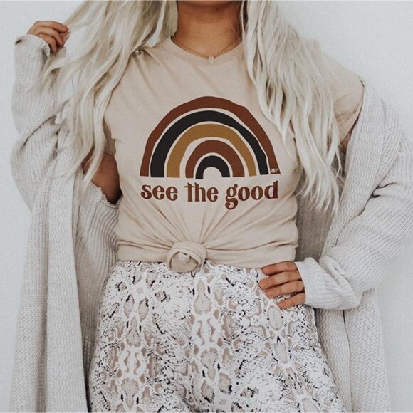 Alley & Rae See the Good boho rainbow tee shirt small - Picture 1 of 12